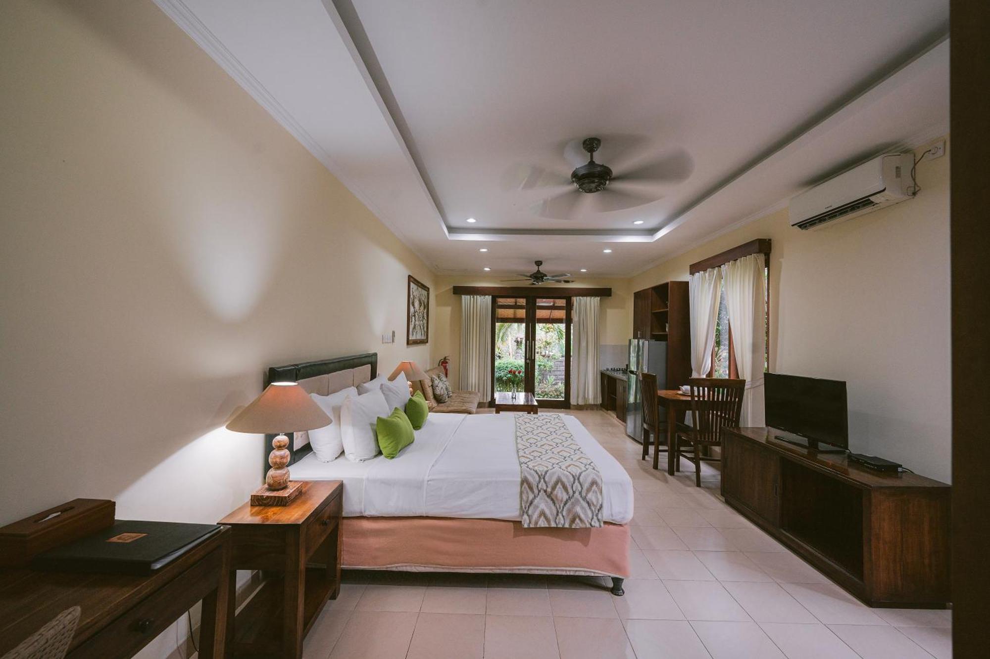 Hotel Medewi Bay Retreat Pulukan Habitación foto